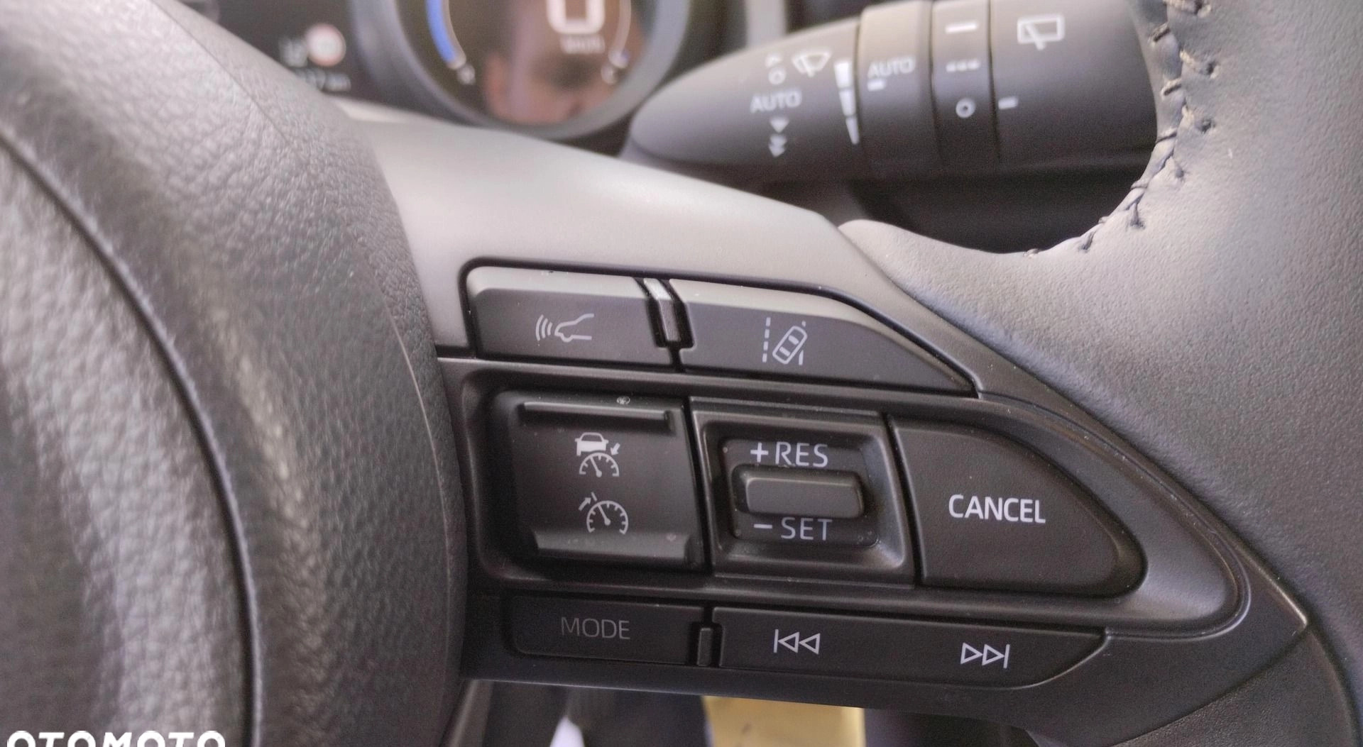 Toyota Yaris Cross cena 114900 przebieg: 10754, rok produkcji 2023 z Kańczuga małe 301